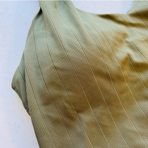 EUC Klassy Network Women's Olive Green Ribbed Halter Brami Crop Top Small - Picture 11 of 13